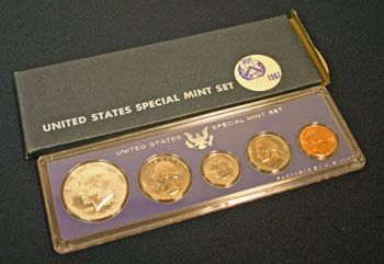 1967 Special Mint Set open
