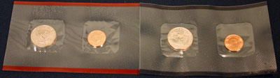 1999 Susan B. Anthony Mint Set obverse images of coins